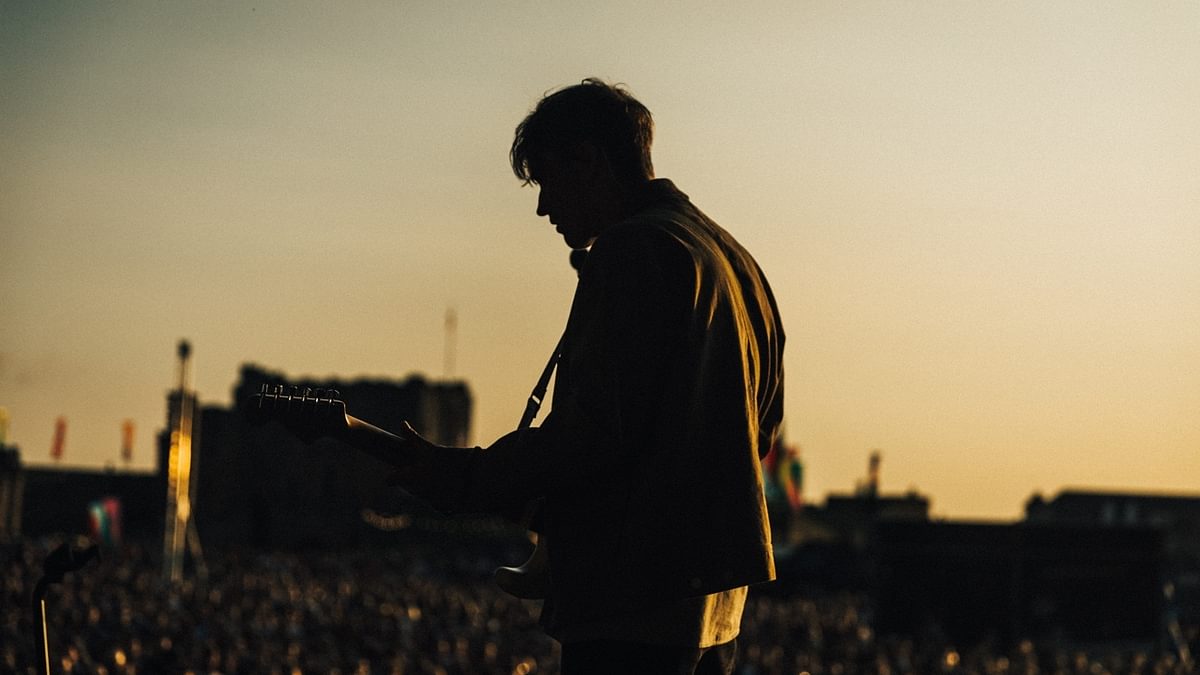 Is Sam Fender teasing Album Three on Newcastle hometown show billboards ...