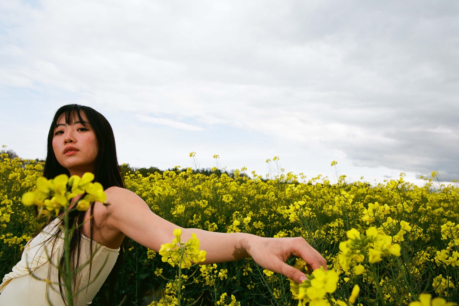 Sarah Kinsley on her classical background, TikTok virality, and debut album ‘Escaper’