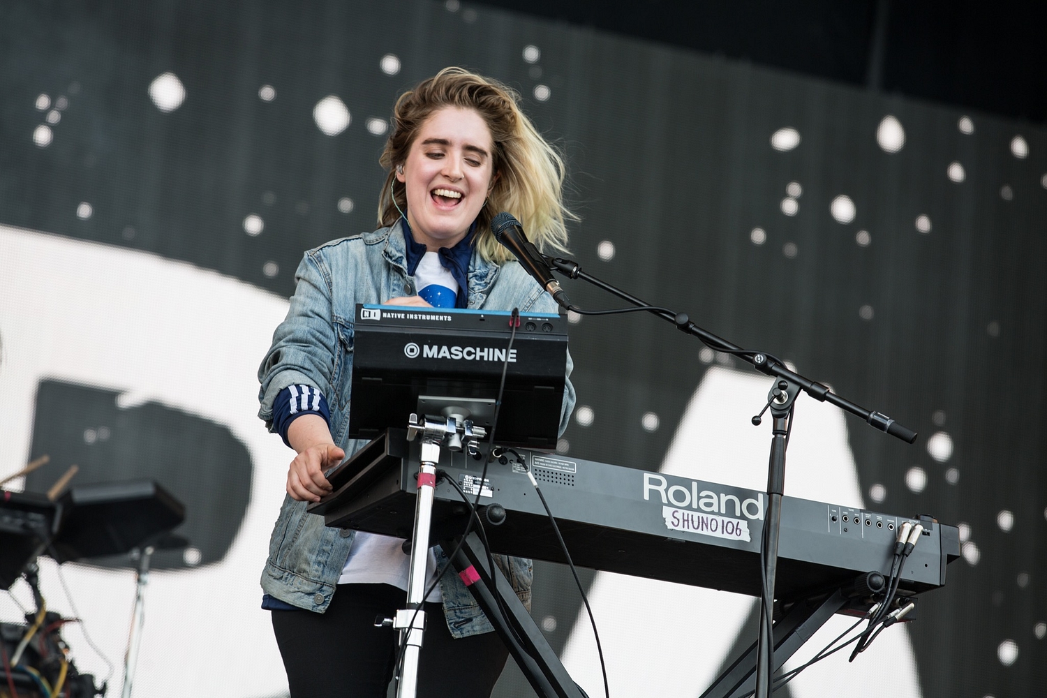 Shura announces further European live dates