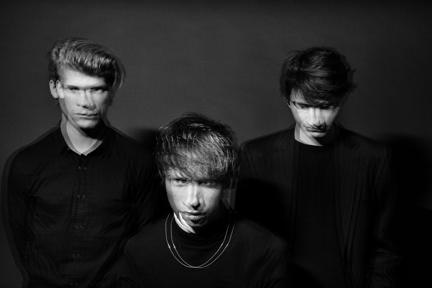 Shiny Darkly unveil pulsating debut single ‘Soft Skin’