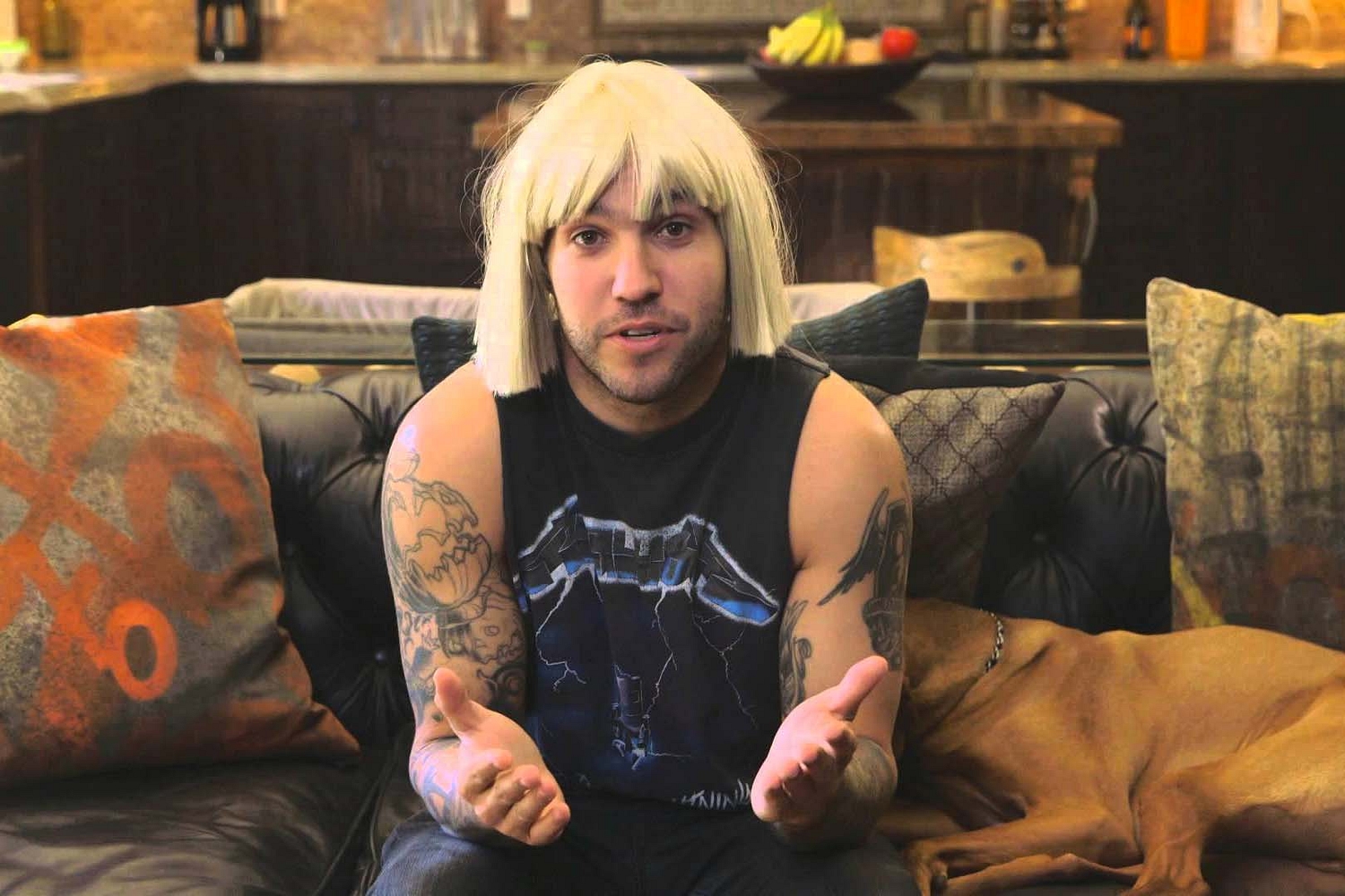 Sia wins third straight songwriter APRA Music Award, Fall Out Boy's Pete Wentz dons wig to accept