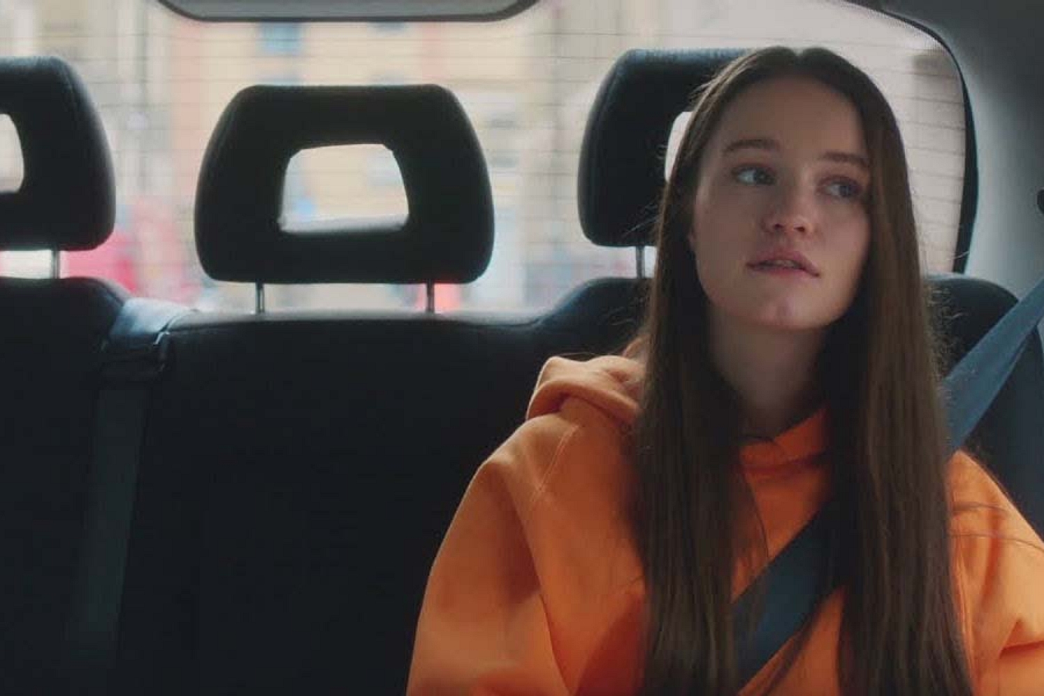 Sigrid shares video for ‘Raw’