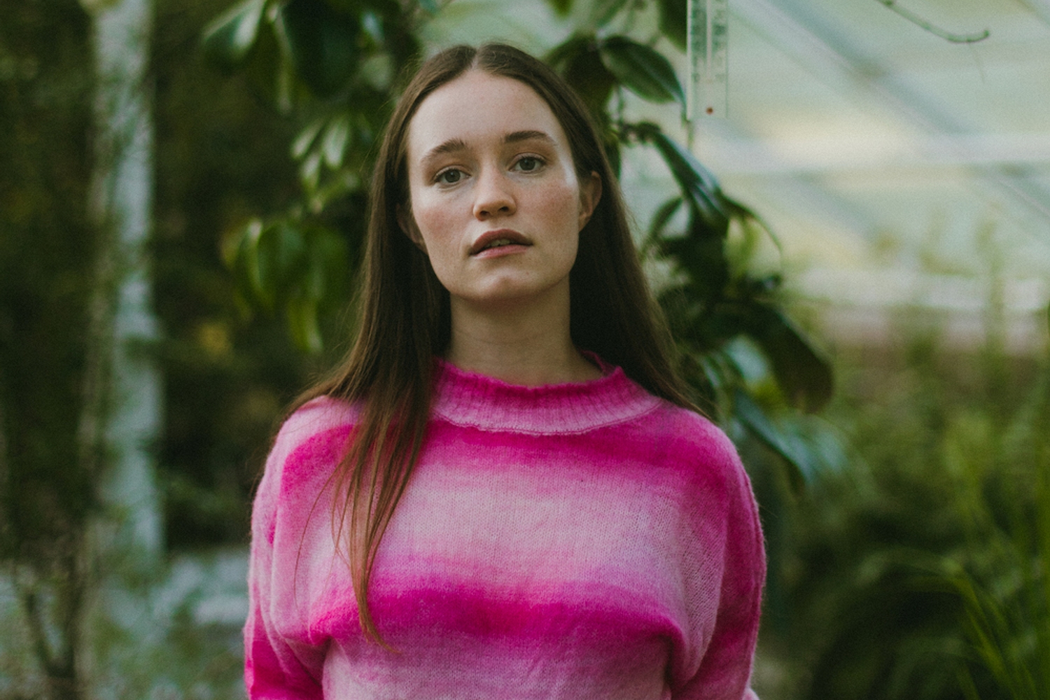 Sigrid releases new track ‘Everybody Says They’re Fine’