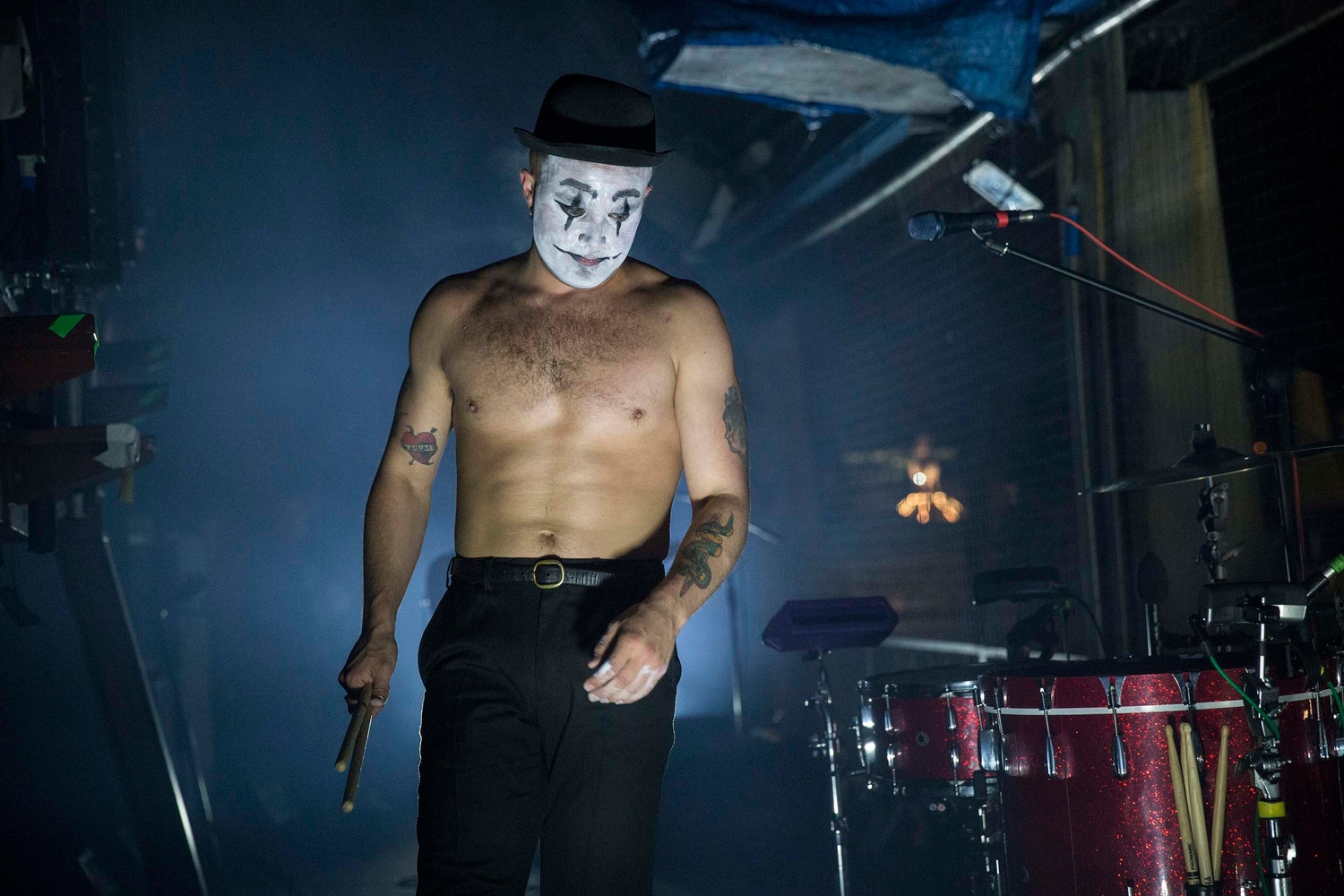Slaves announce tiny Tunbridge Wells gig