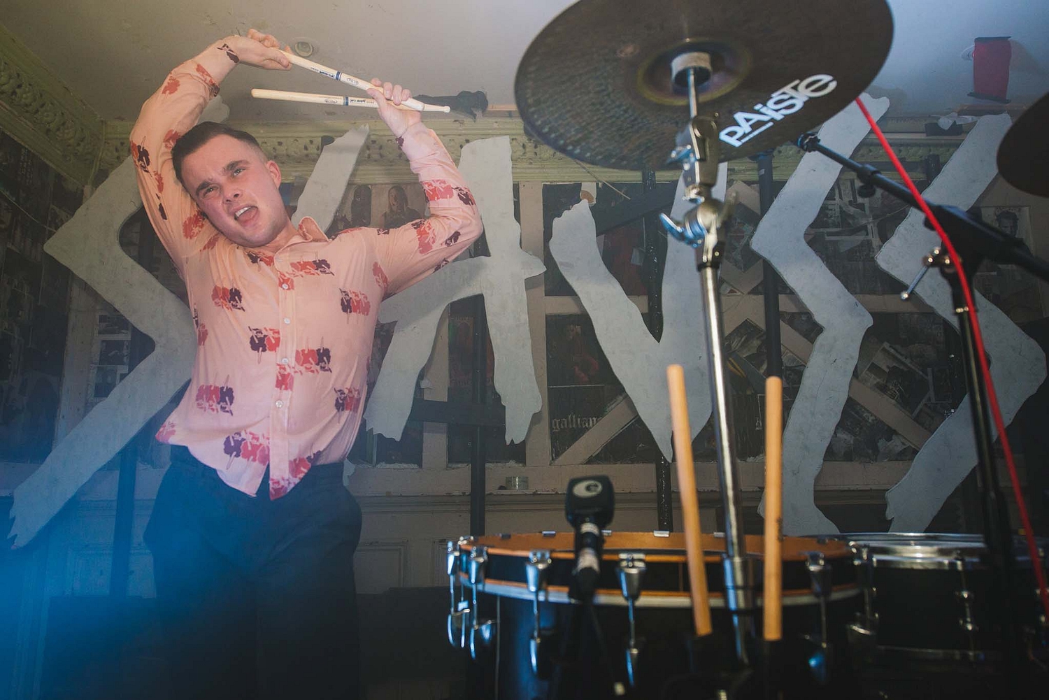 Slaves, The Victoria, London