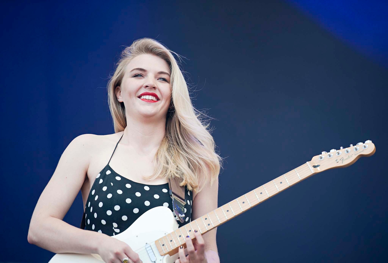 Slow Club open Obelisk Arena at Latitude 2014
