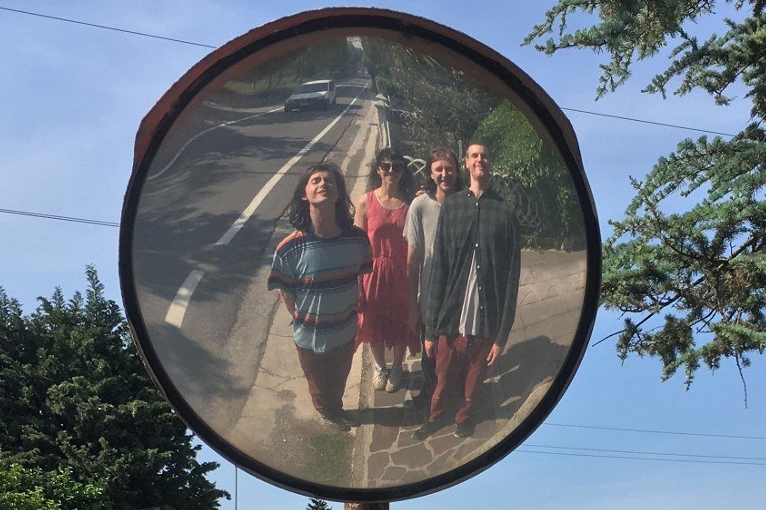 Spinning Coin return with ‘Visions At The Stars’