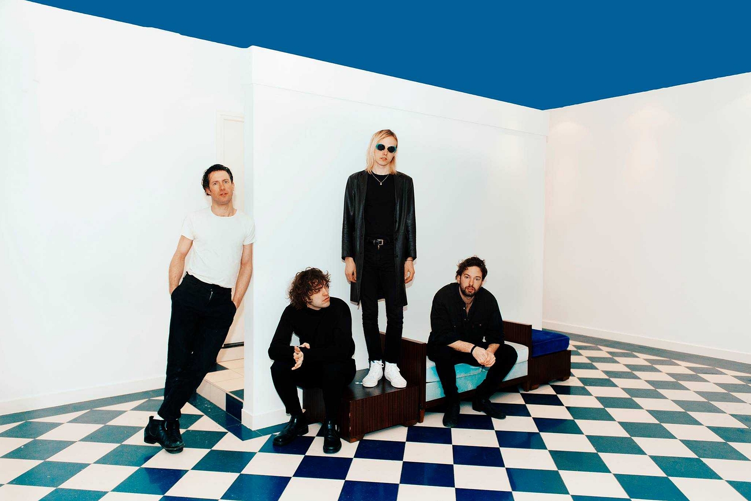 St. Tropez share video for ‘Down’