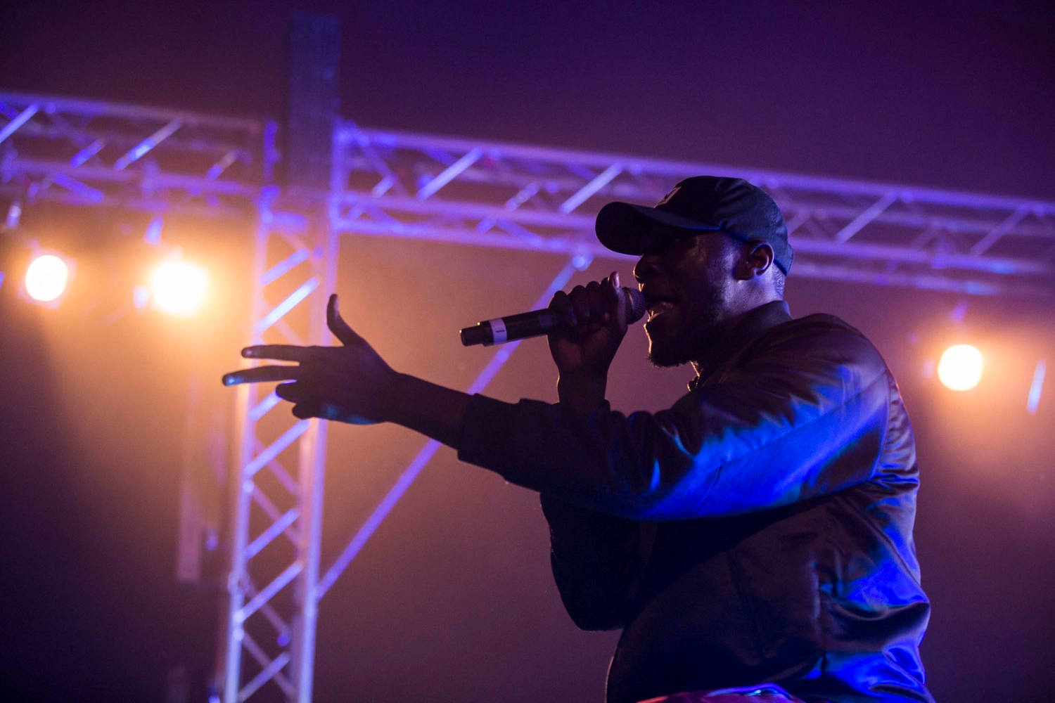 Stormzy draws a massive, manic crowd at Reading 2016