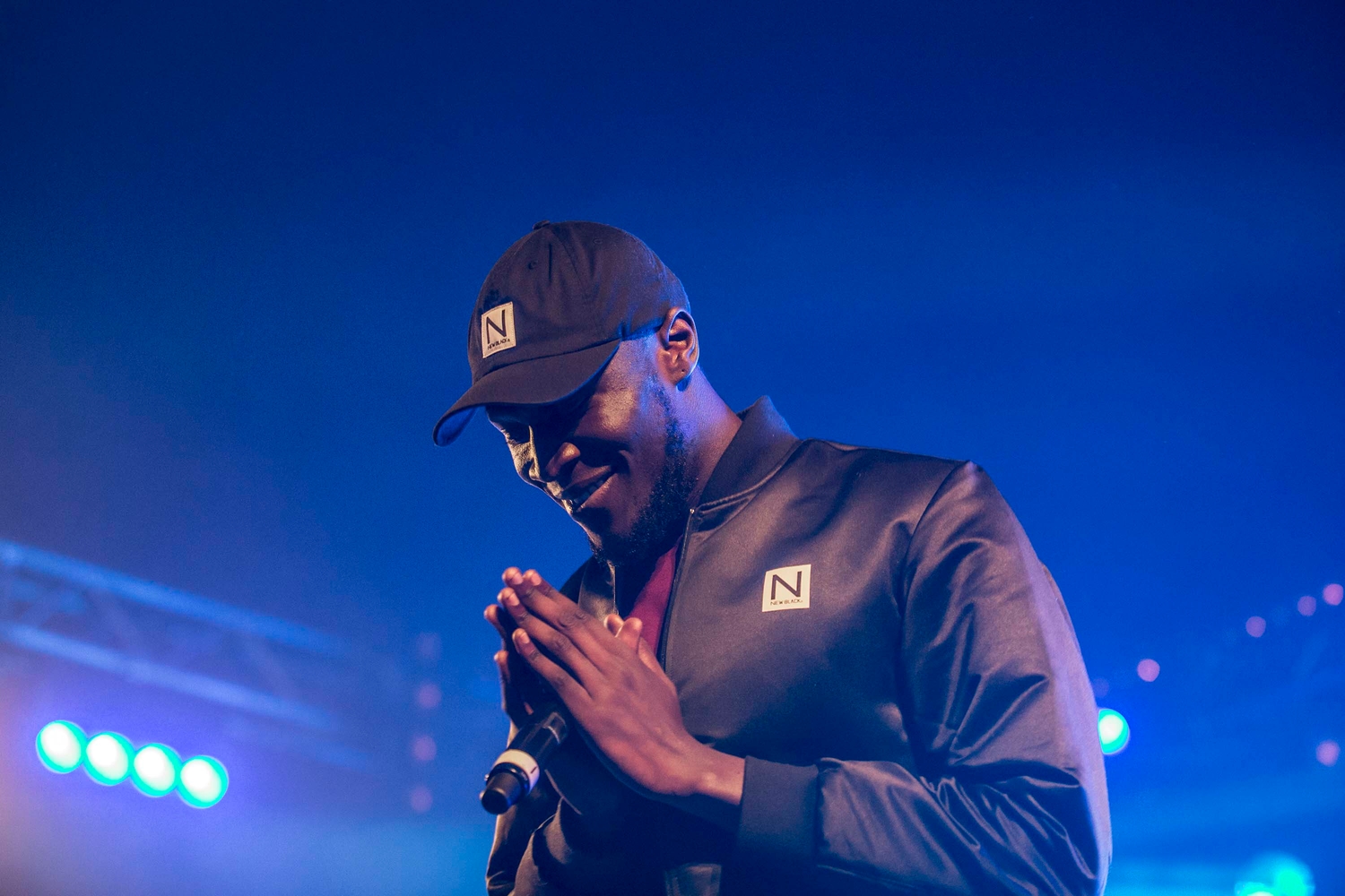 Stormzy draws a massive, manic crowd at Reading 2016