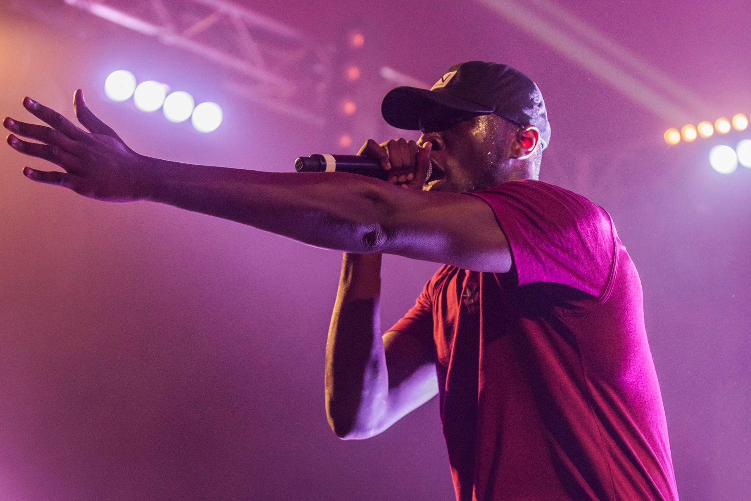 Stormzy draws a massive, manic crowd at Reading 2016