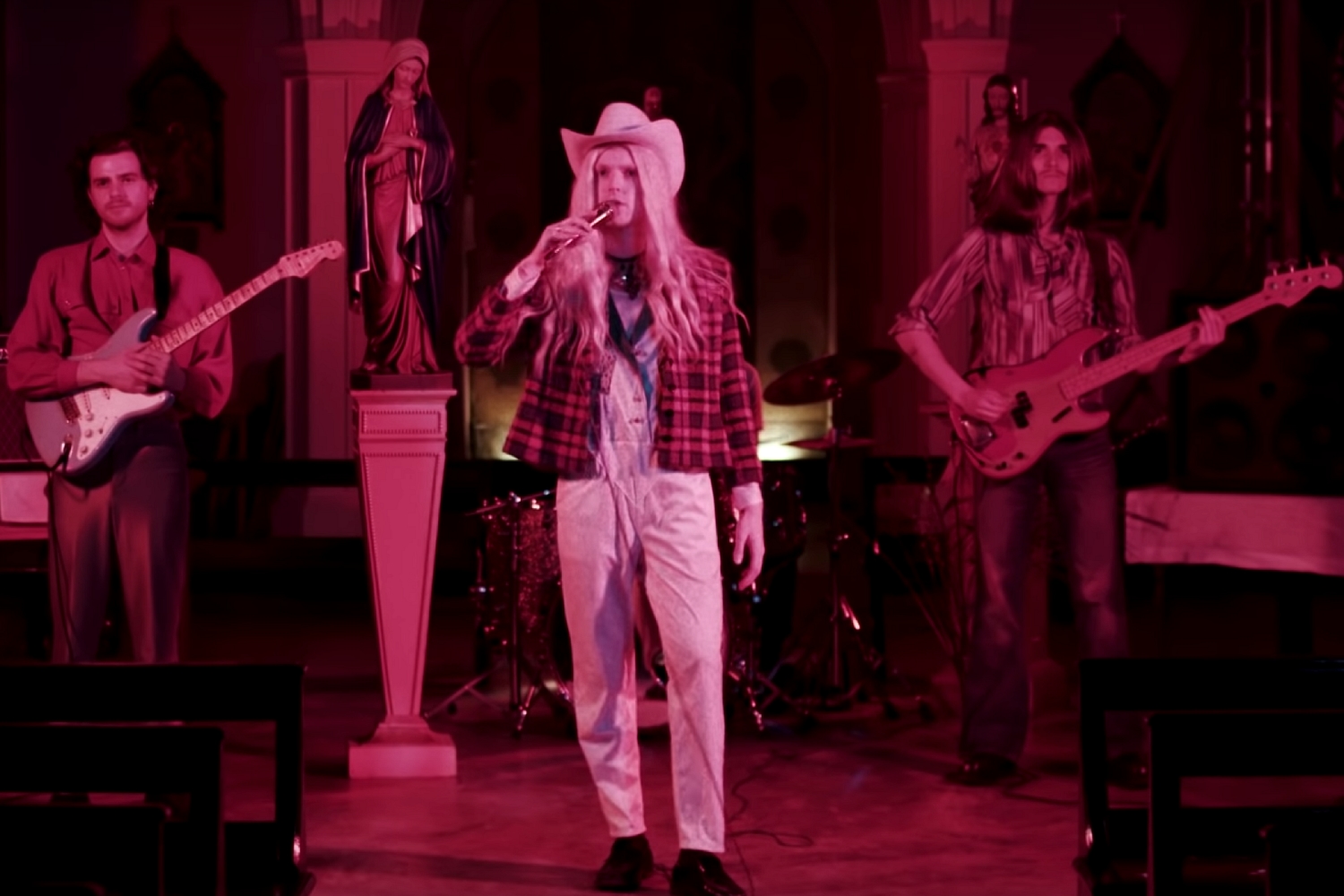 Sundara Karma unveil new video for 'The Changeover'