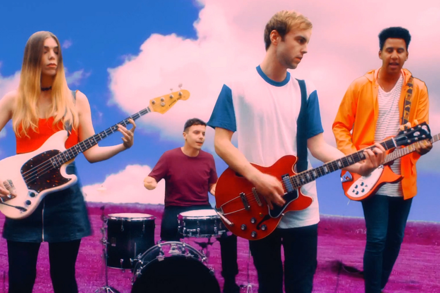 superfood-get-super-surreal-for-new-mood-bomb-video-news-diy-magazine