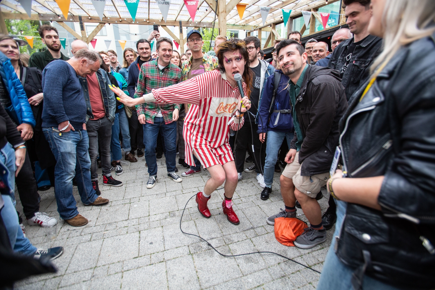 Surfbort, Crack Cloud, Pottery and more shine bright on Day One of The Great Escape 2019