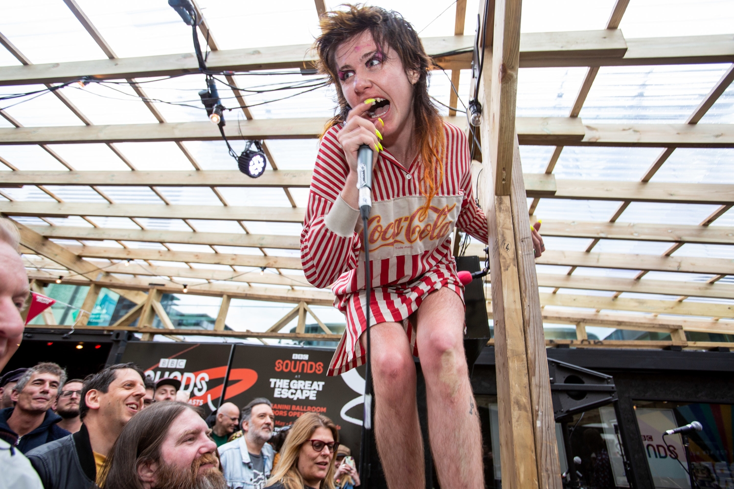 Surfbort, Crack Cloud, Pottery and more shine bright on Day One of The Great Escape 2019
