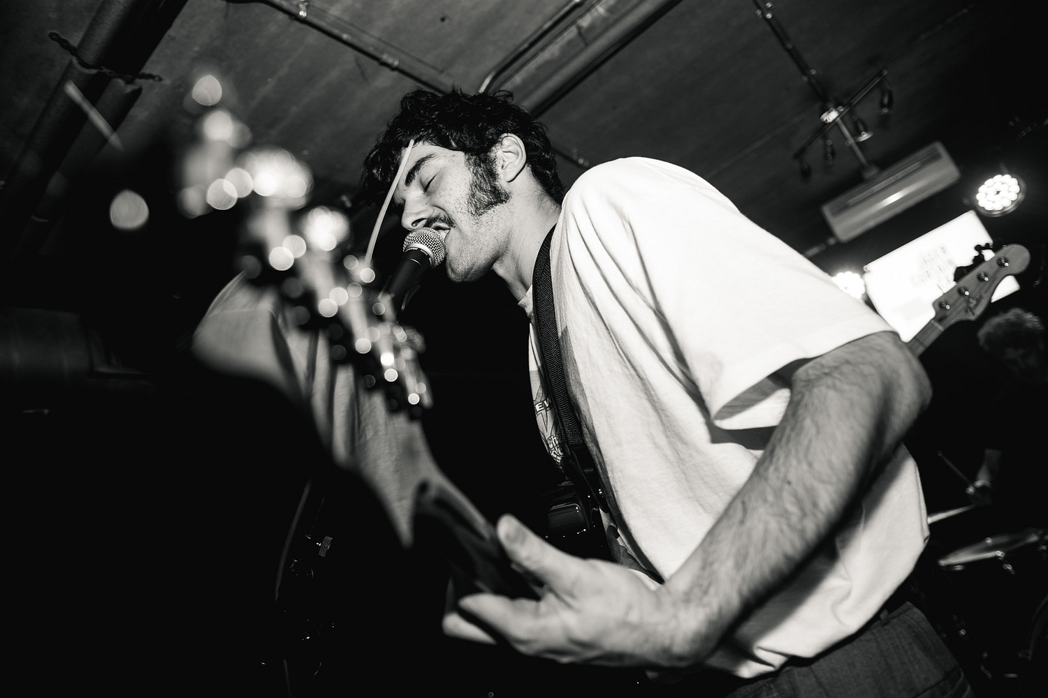 Watch Sweaty Palms perform ‘La Peste’ live in Glasgow for Jäger Curtain Call 2018