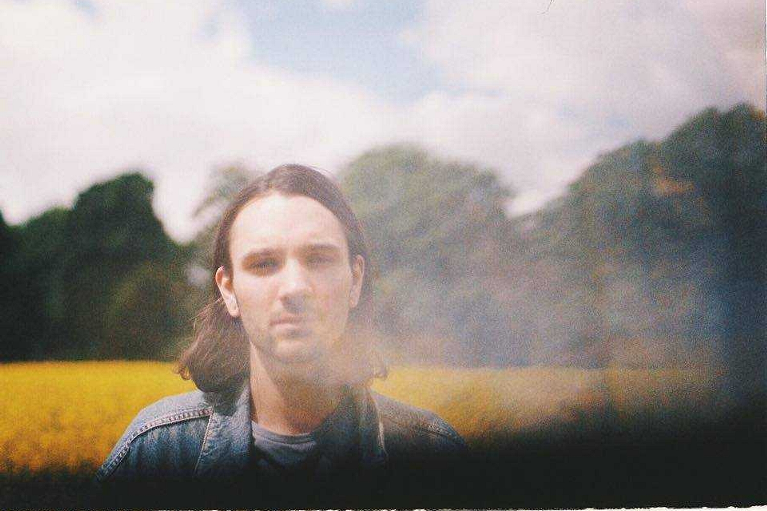 sophomore dives into a ‘Shallow Grave’ of anxiety on his new single