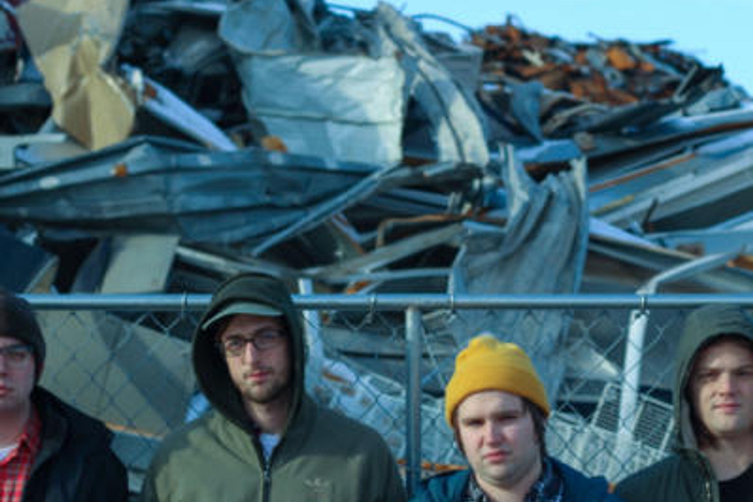 Total Babes share album title track, ‘Heydays’