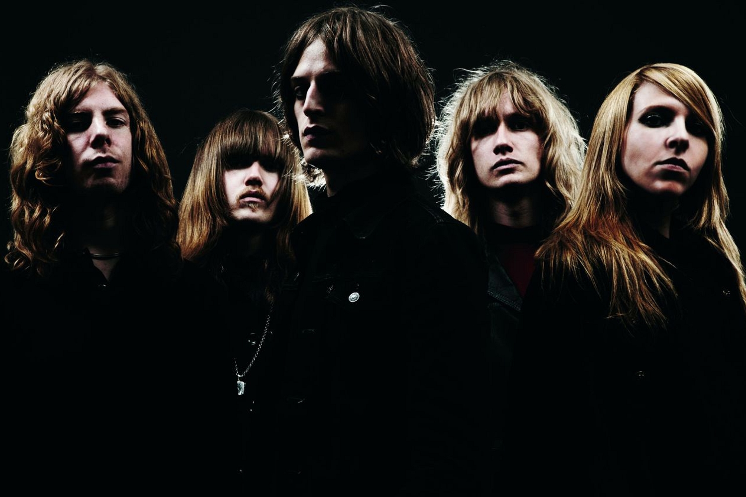 Toy to play one-off London live date