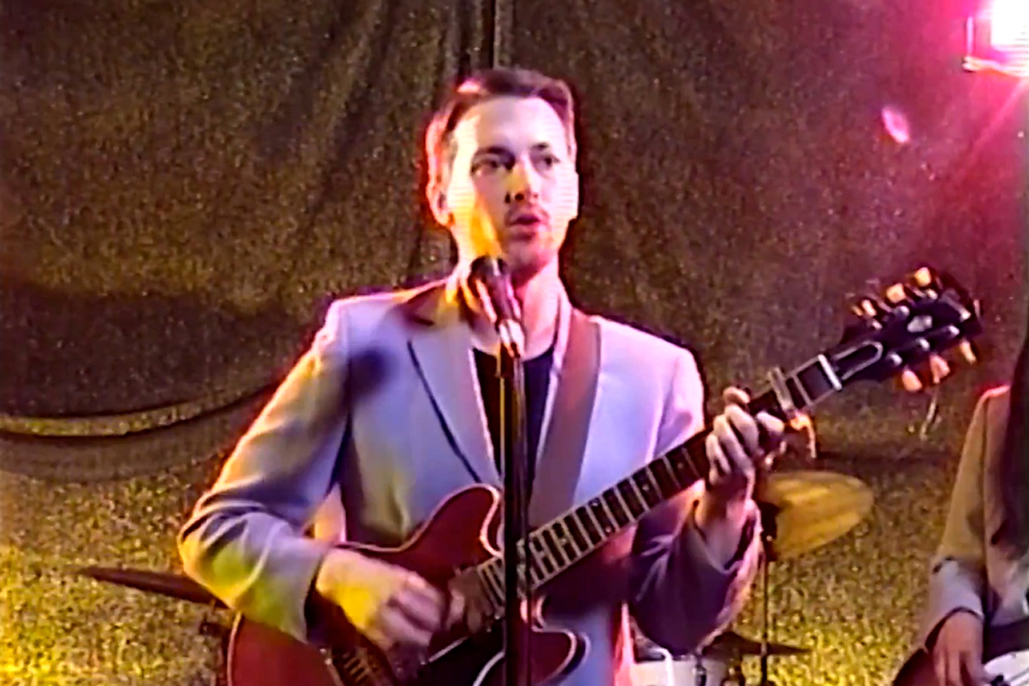 Travis Bretzer rolls back the years with Grant Singer-directed ‘Promises’ video