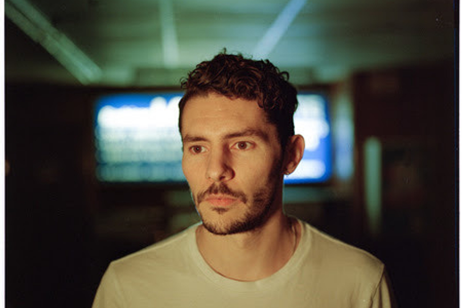 Tropics bring woozy lounge pop on 'Never Letting Go'
