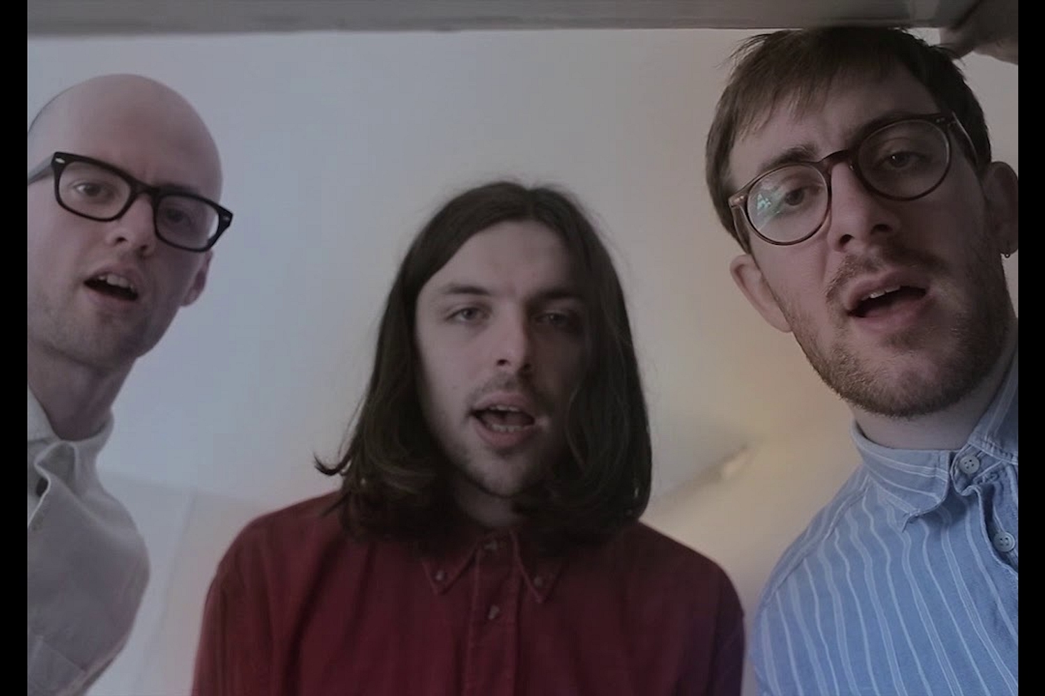 Underwater Boys cuddle up in new ‘Apricot’ video