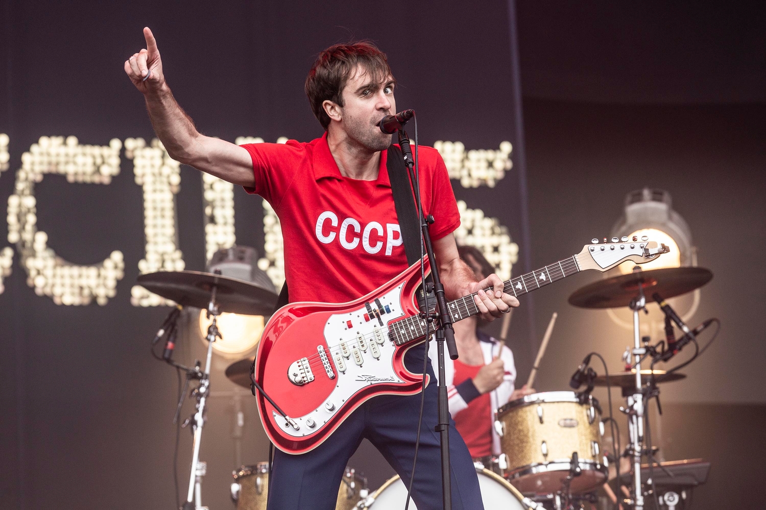 Slaves, Shame, The Vaccines and more battle the rain to send Reading 2018 off with glorious final day