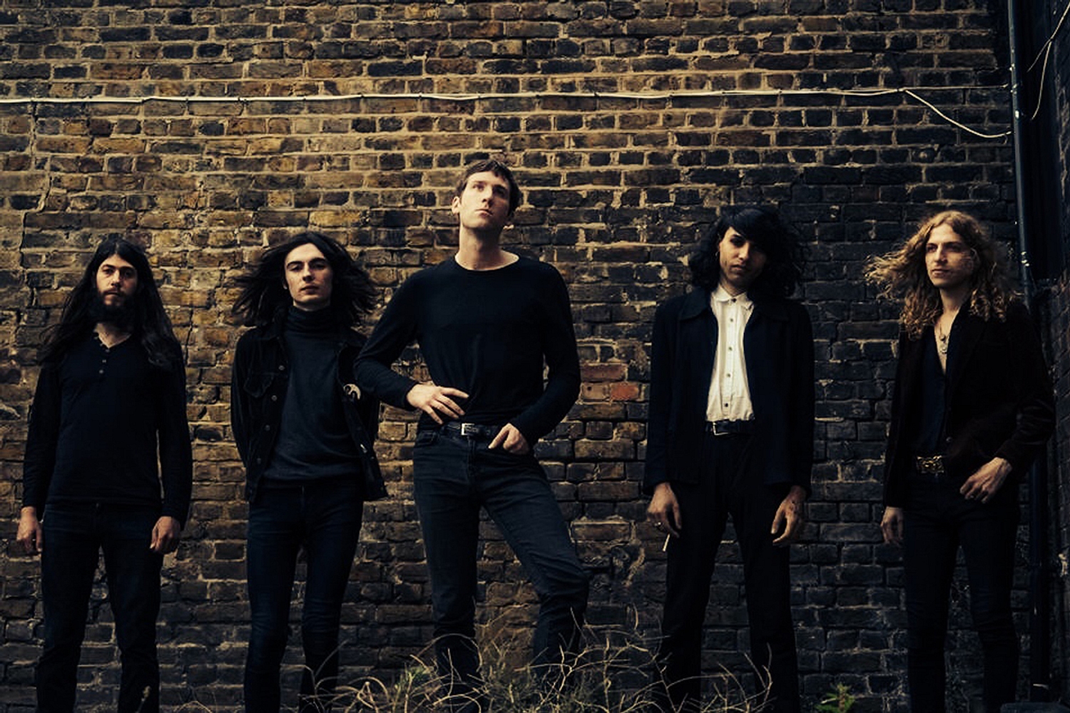 The Voyeurs share video for new single, ‘Stunners’