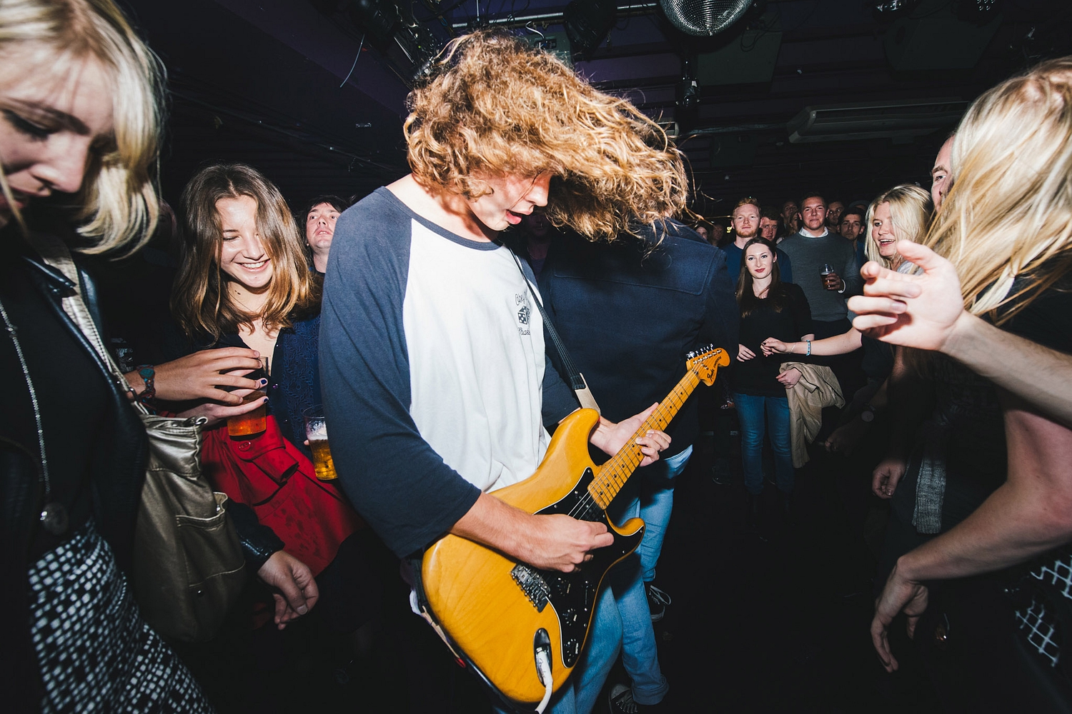 Watch VANT play ‘Parking Lot’ at Neu Tour London Dingwalls gig