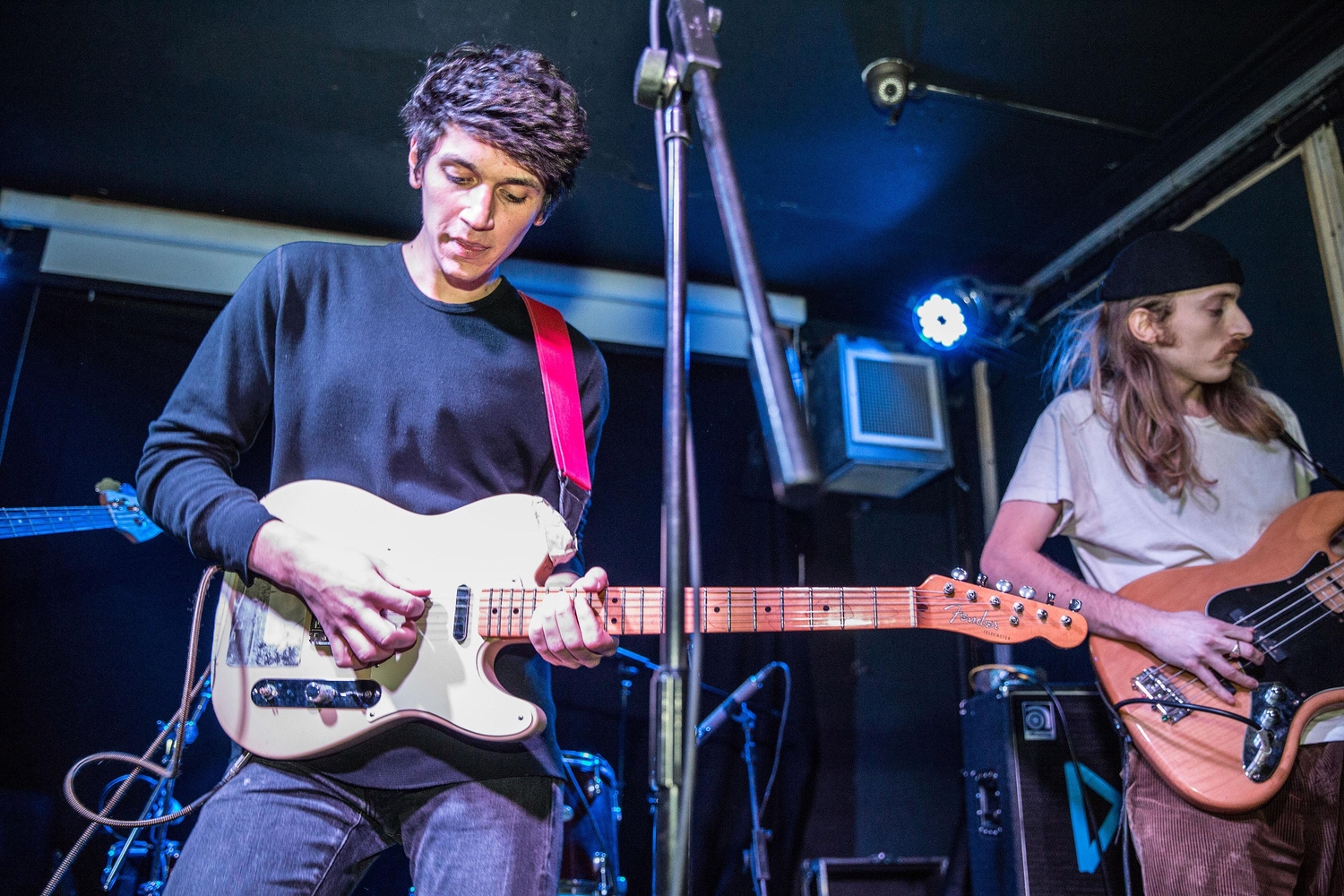 Dream Wife incite chaos as they kick off the Hello 2017 tour in London