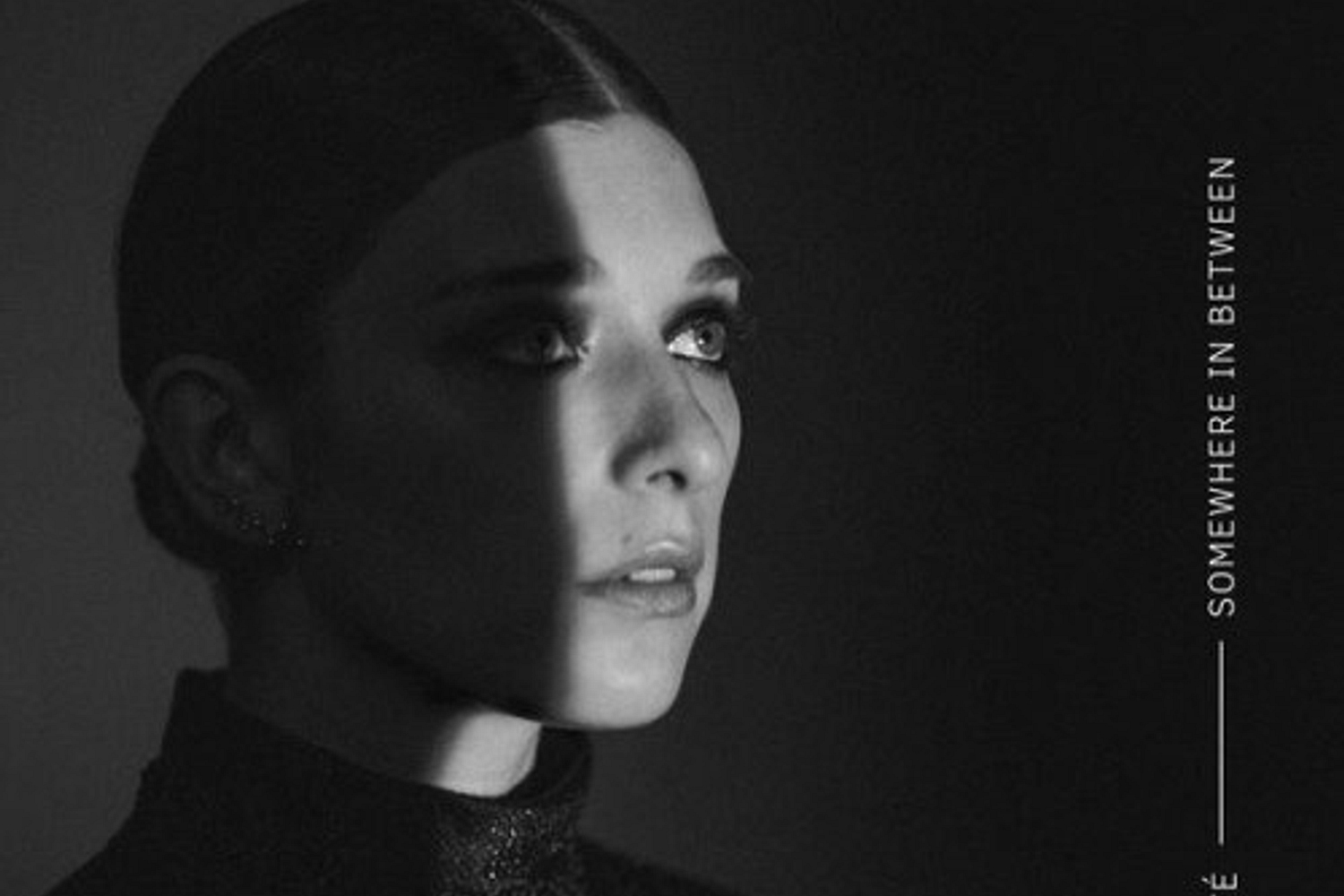 VÉRITÉ - Somewhere In Between