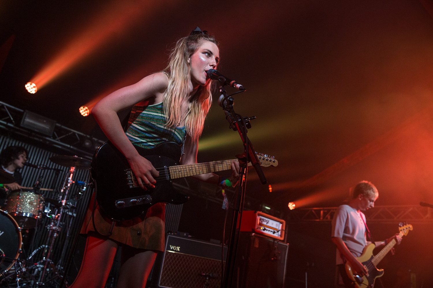 Wolf Alice celebrate album release with triumphant opening Glastonbury set