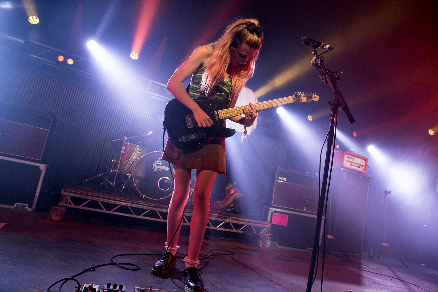 Wolf Alice celebrate album release with triumphant opening Glastonbury set