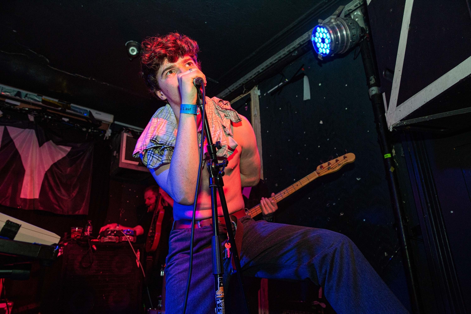 Walt Disco, Working Men's Club & more pack out the Old Blue Last for the hyped third night of Hello 2020