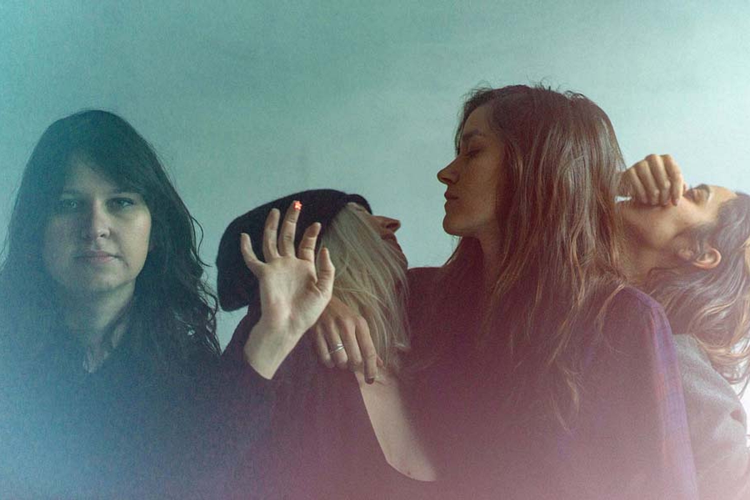 Daughter and Warpaint set to release collaboration next week
