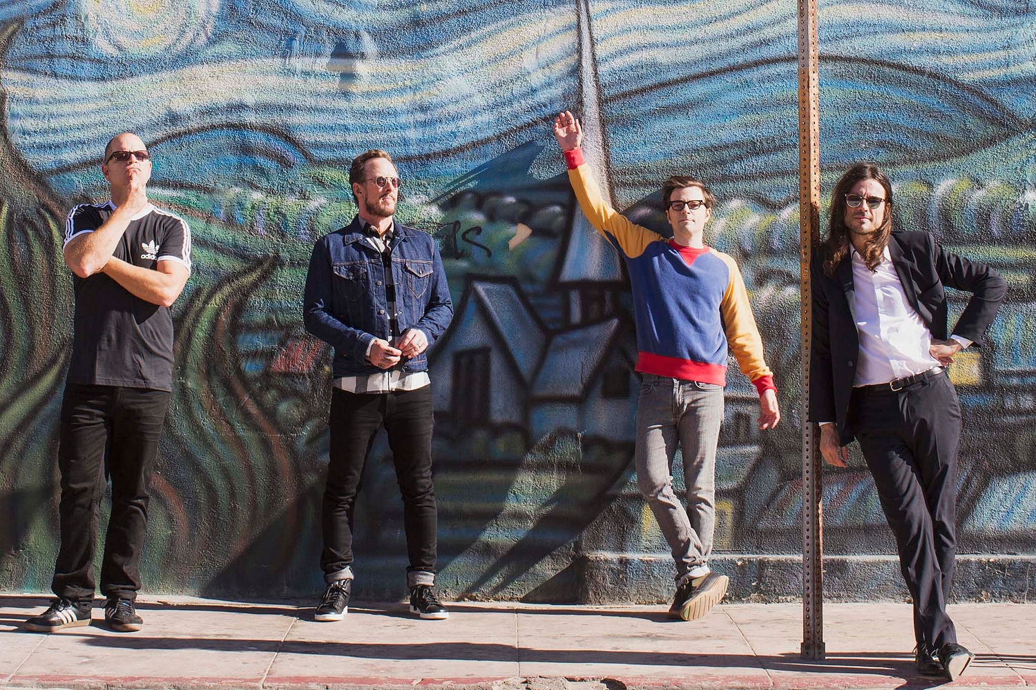 Weezer turn into Guns N’ Roses in the video for ‘Feels Like Summer’