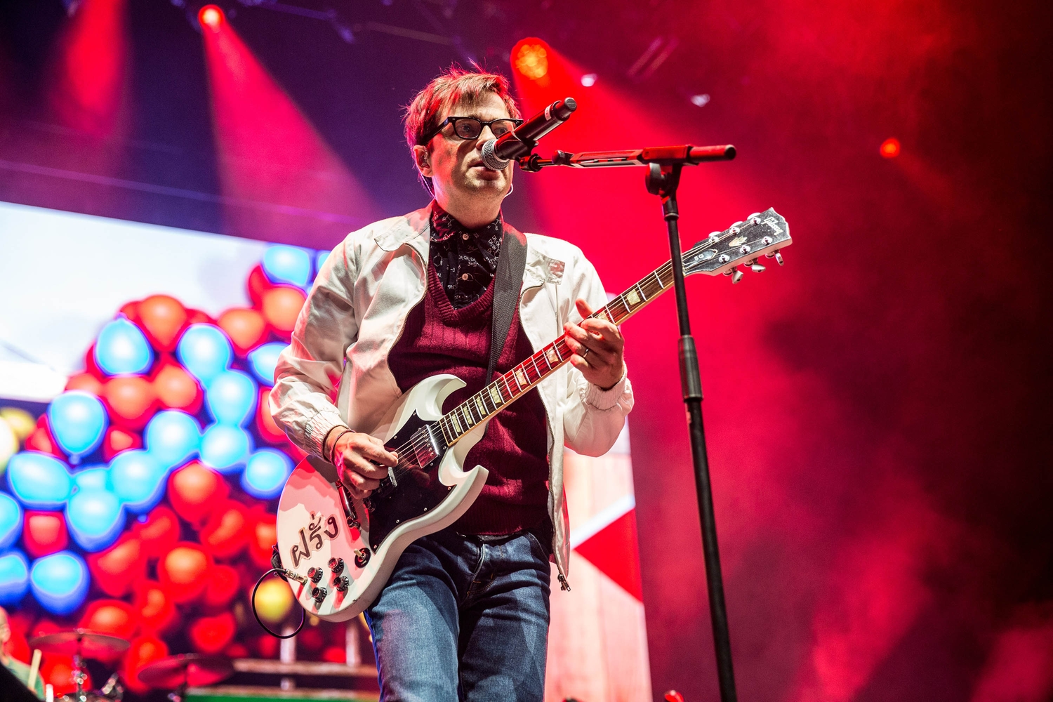 Weezer, Wembley Arena, London