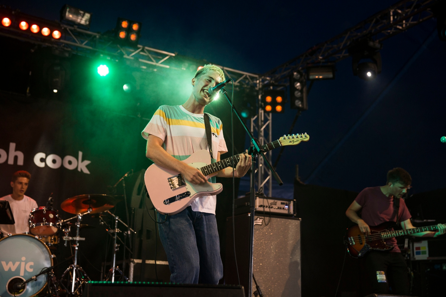 Will Joseph Cook answers the hype in Reading 2016 set