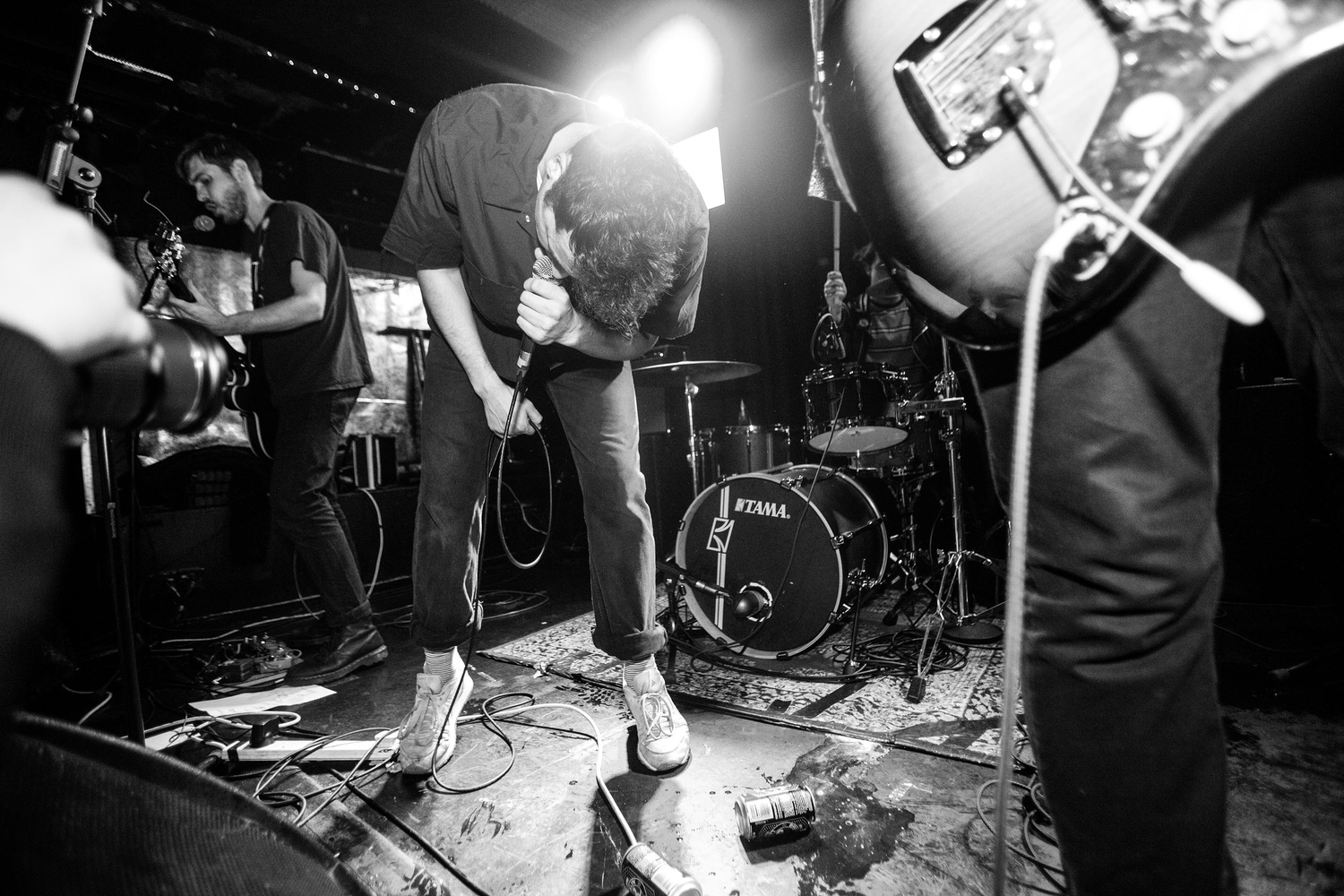 Crowdsurfers, mosh pits and general carnage are the order of the day at Yowl's celebratory Jäger Curtain Call headline show