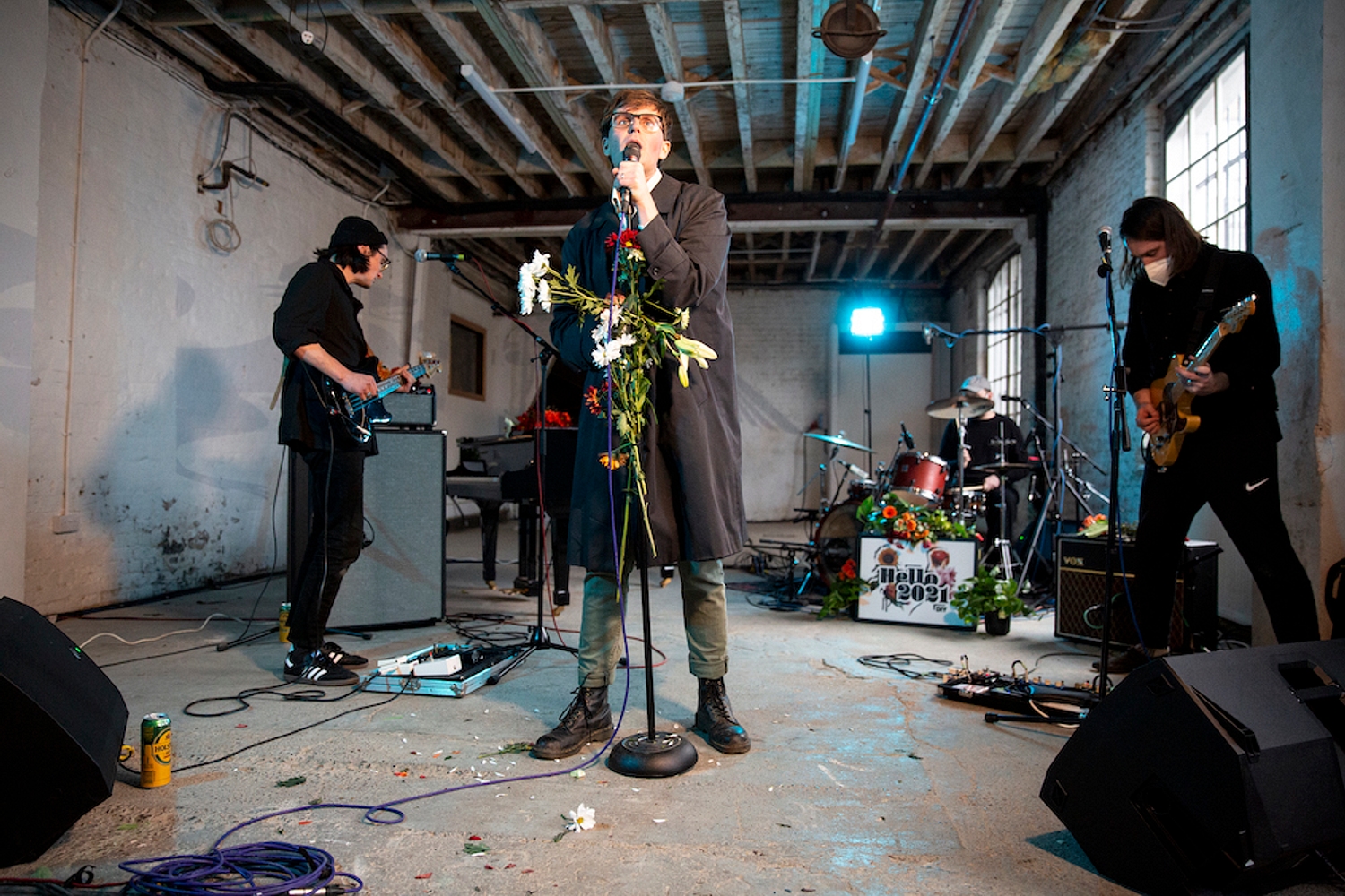 Rewatch our Hello 2021 show with Sinead O'Brien, Yard Act and deep tan!