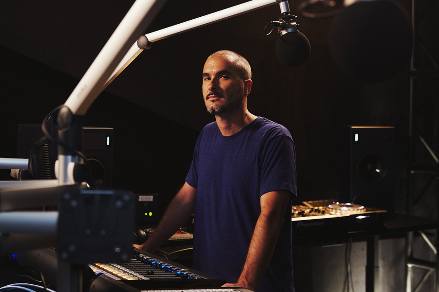 Zane Lowe talks Beats1’s ethos, first month and future plans