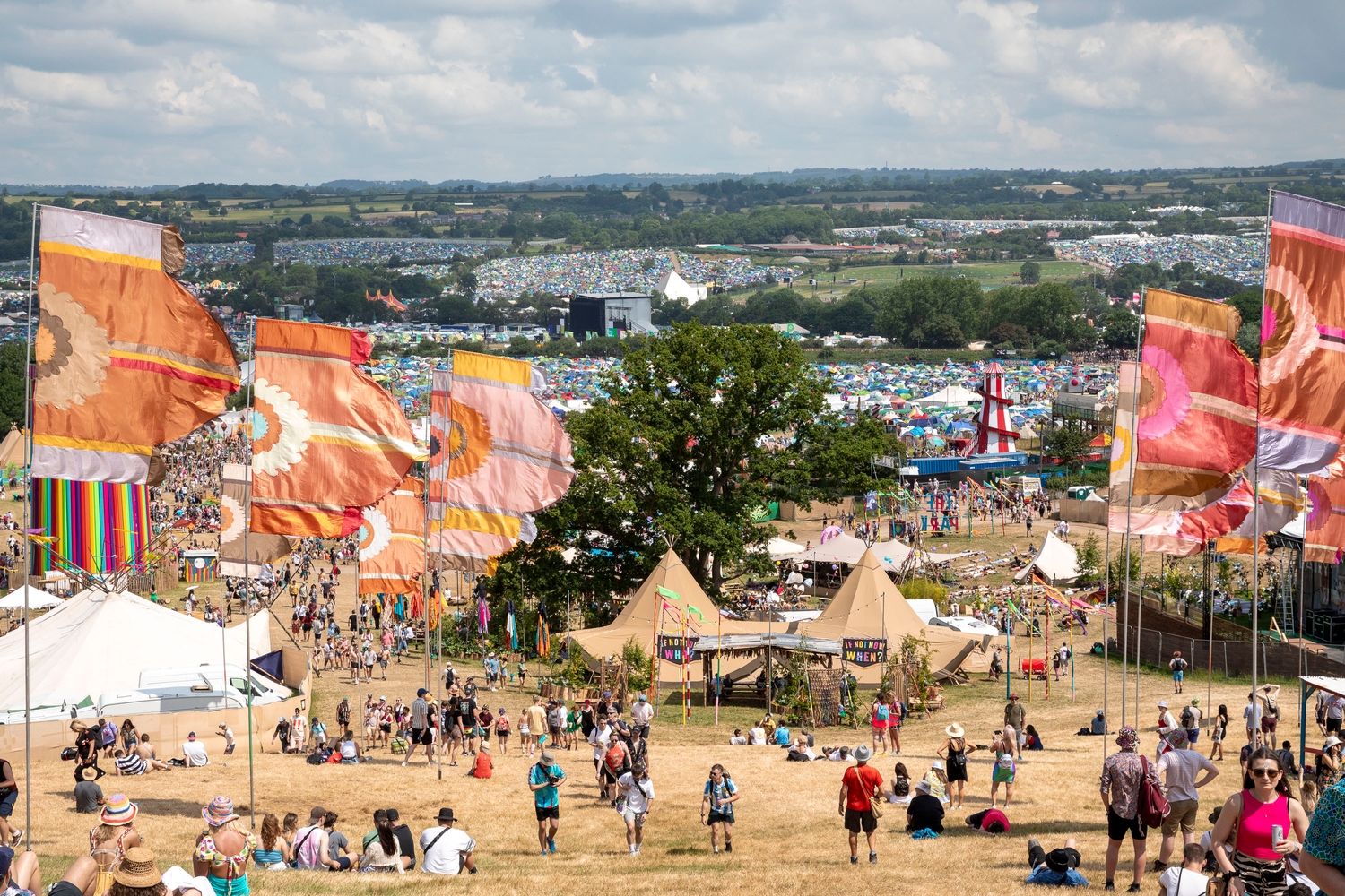 All the action from Sunday at Glastonbury 2024