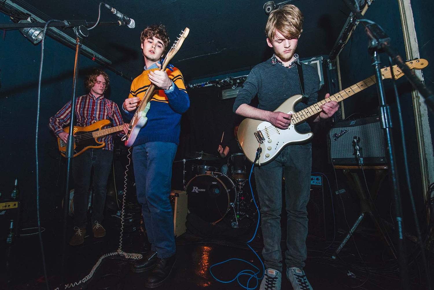 The Magic Gang bring frenzied close to first night of DIY's Hello 2015