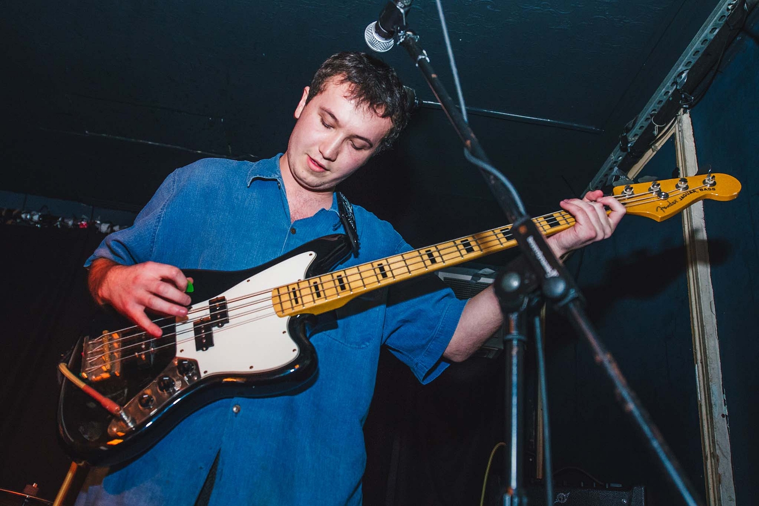 The Magic Gang bring frenzied close to first night of DIY's Hello 2015